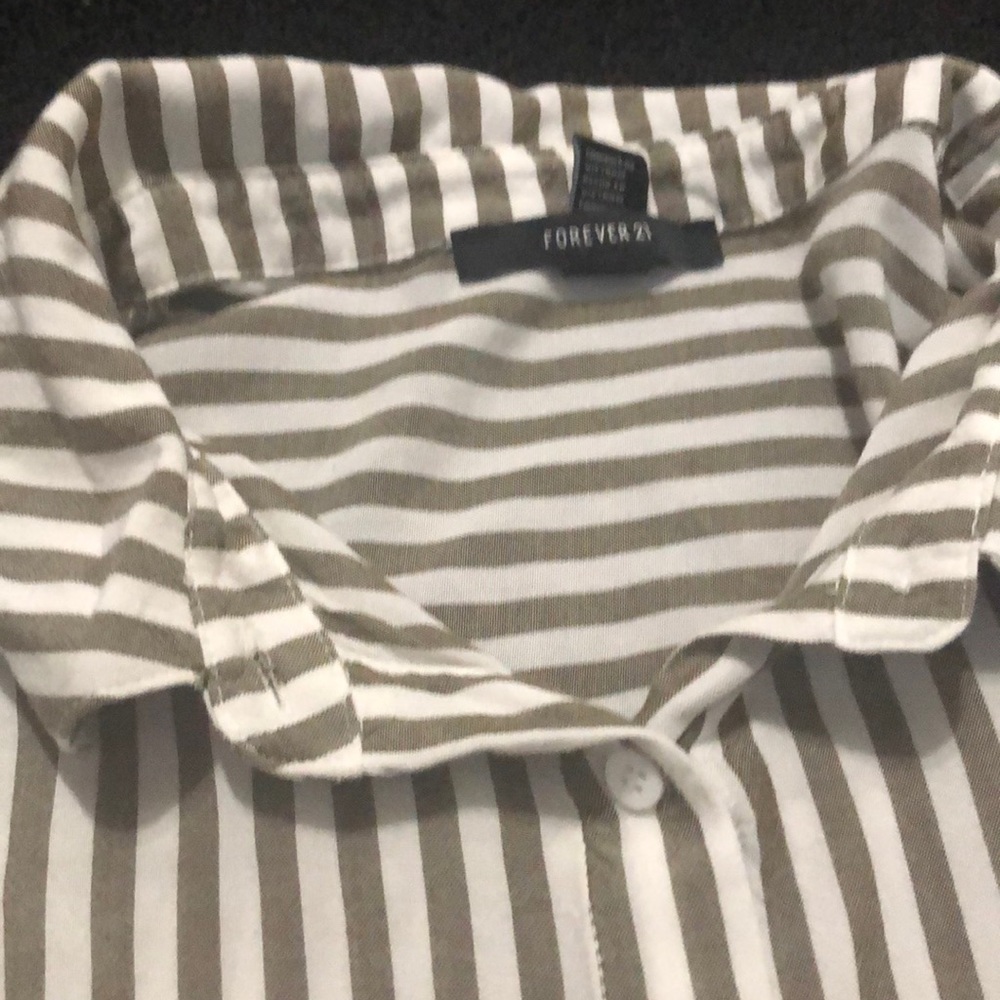 Colar shirt - Picture 2 of 2